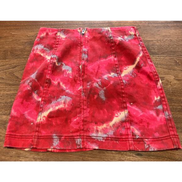 Free People Women's 2 Skirt Tie Dye Red Blue Straight Boho Groovy - Picture 1 of 6